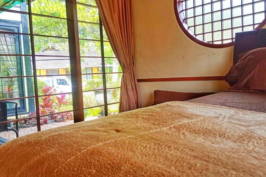 Designer Villa Tokyo Cianjur Extérieur photo